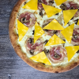 пицца Портато 35см на красном соусе
